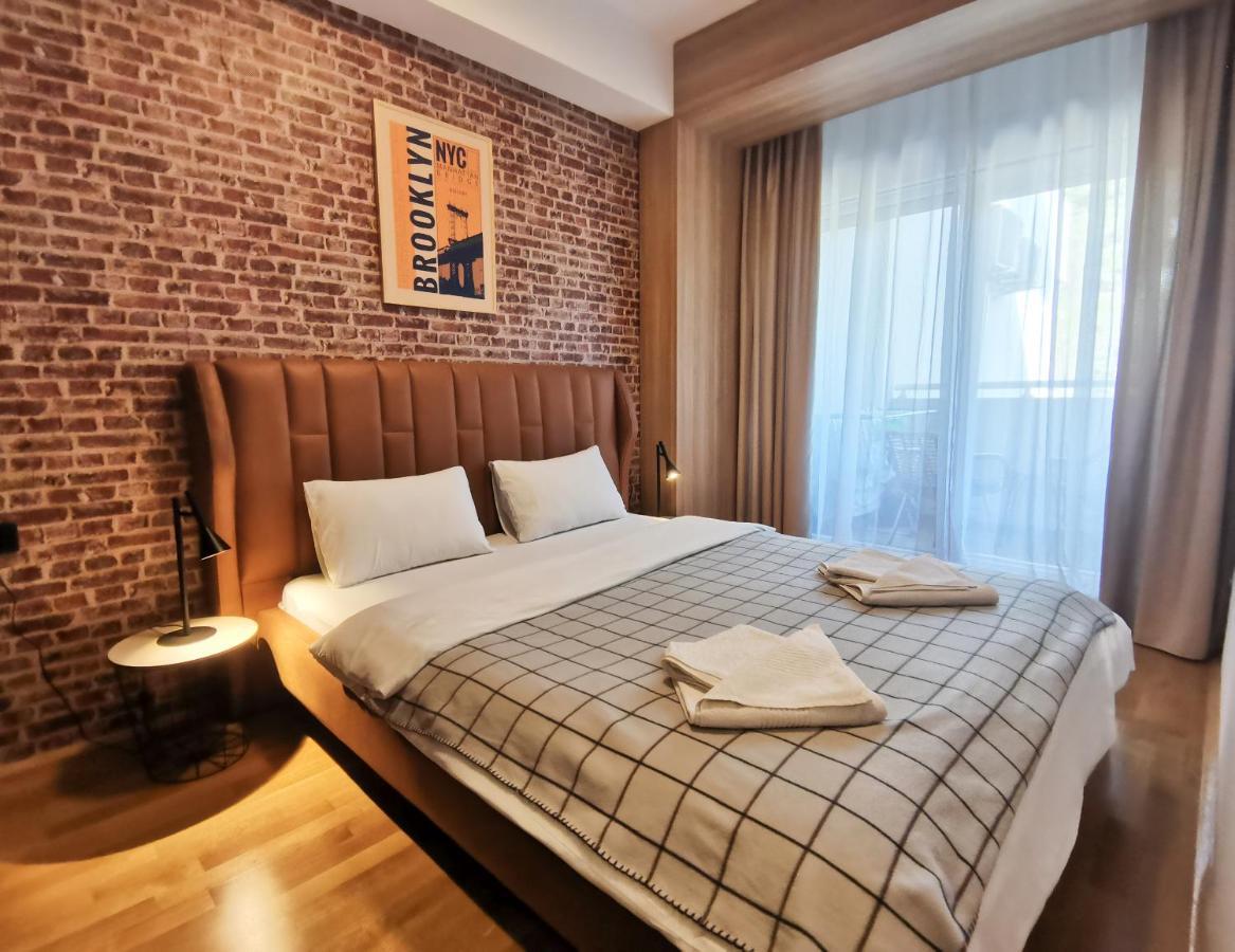 Cozy One-Bedroom Apartment At Ljubovic Park 포드고리차 외부 사진
